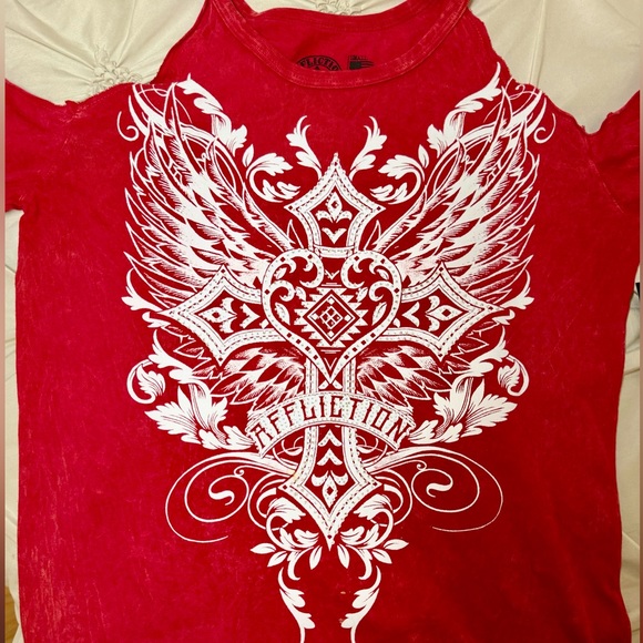 NWT - Affliction Majestic Cross T-Shirt w Rhinestones 
Cold Shoulder Grunge Top - Picture 17 of 17